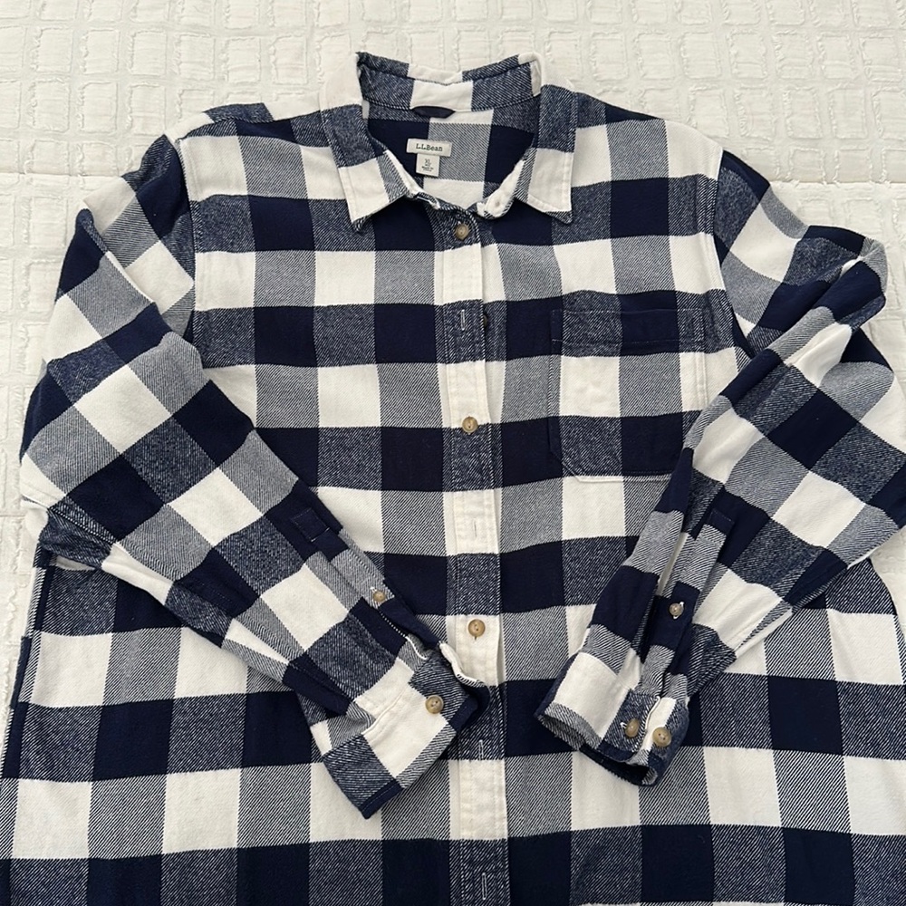 LL Bean Flannel Shirt - Navy/Cream